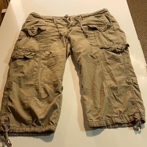 Cargo Capri
